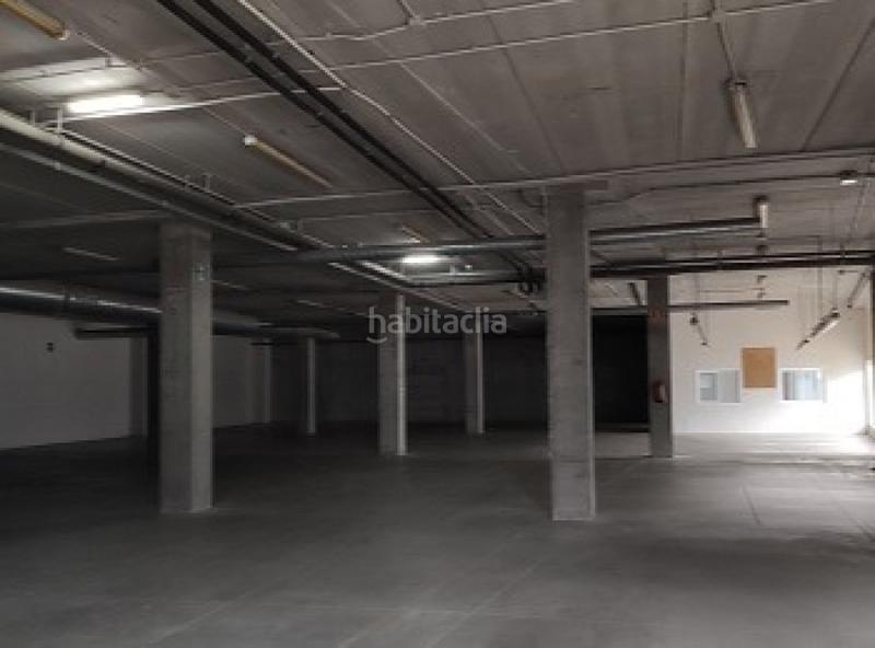 Foto 5d72cc43-0c6d-45df-a8d1-90bc26454613. Location bâtiment à usage industriel dans Valadares - Beade Vigo