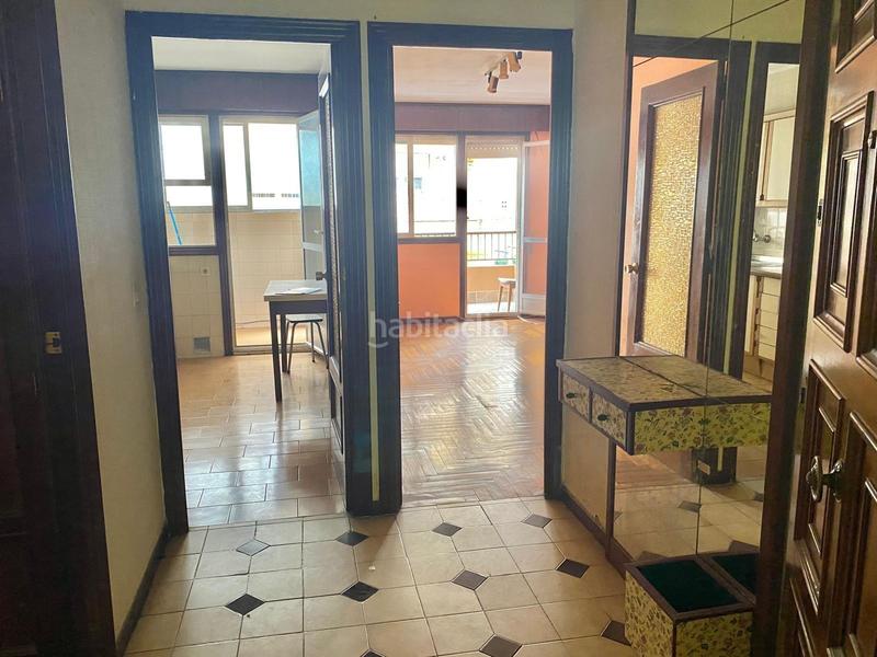 Foto 50d9a770-4f28-423e-ba8b-6d9be1c057fd. Piso  de 2 habitaciones en conde de torrecedeira en Vigo