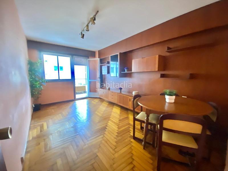 Foto b784feea-a8fe-4c95-9a45-1a5860308aae. Piso  de 2 habitaciones en conde de torrecedeira en Vigo