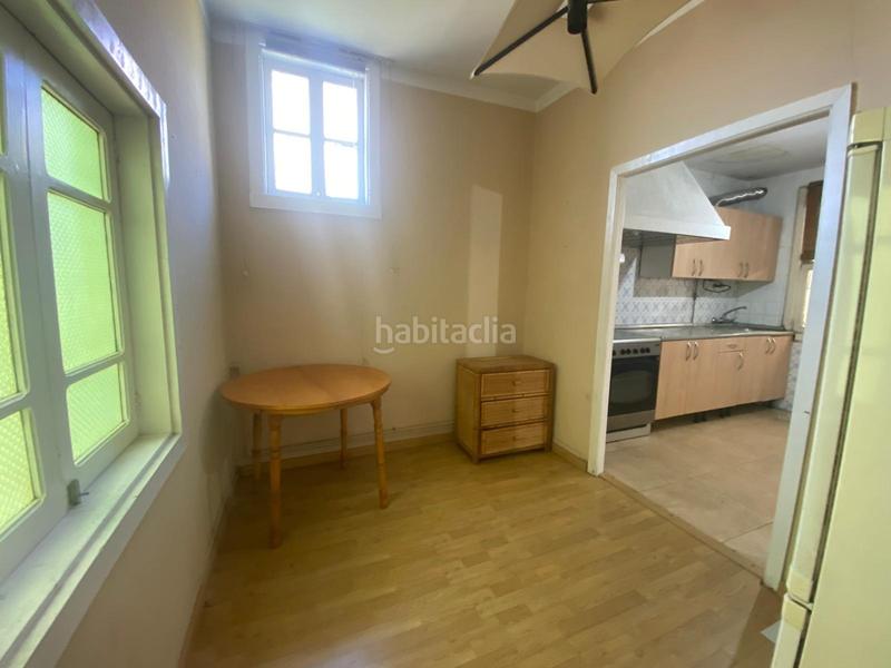 Foto 2720e4bc-ac00-4414-8450-2c5d18e43ef3. Casa  para reformar en ramón nieto en Plaza España - Corte Inglés Vigo