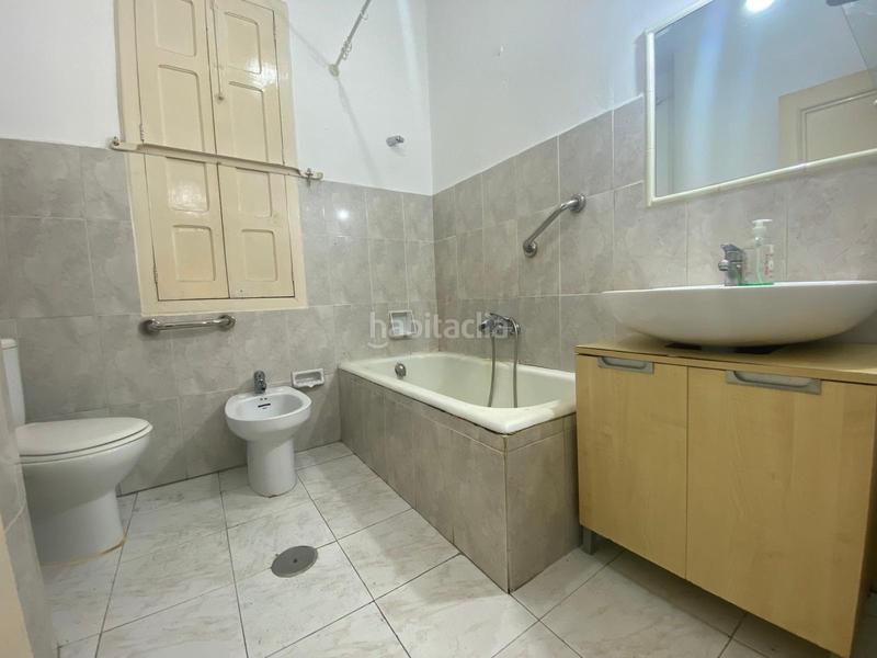 Foto d004fab1-2d77-466d-a1da-25411d547623. Casa  para reformar en ramón nieto en Plaza España - Corte Inglés Vigo