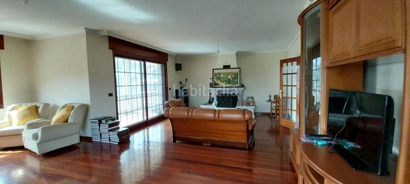 Foto 7468daf3-a3e9-4280-932b-d3befb1d129e. Casa chalet en Mos