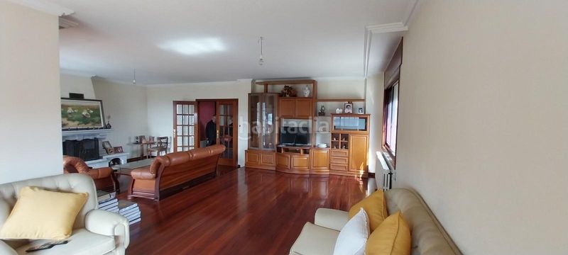 Foto 7d55aaee-94ec-4d7c-9a2f-8ff48e0a881c. Casa chalet en Mos