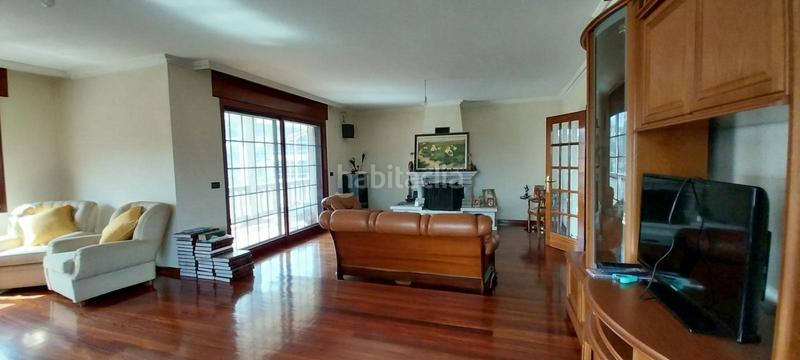 Foto 942d0d59-3114-4765-bd93-a50859933e6c. Casa chalet en Mos