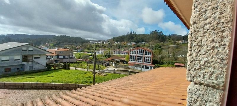 Foto f2f2aa91-2f0f-48cd-b39d-70234baeff72. Casa chalet en Mos