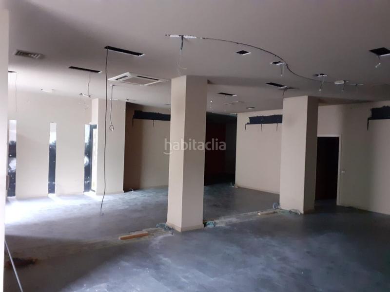 Foto 08c175d8-a7ac-4791-88ad-8f468abbbdd0. Local comercial  a pie de calle en Vigo