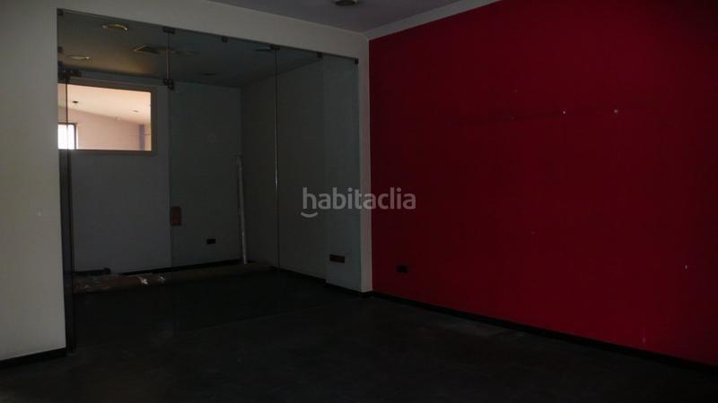 Foto 64de9fd9-ba5b-440b-9d38-fed9dc4817ca. Local comercial  a pie de calle en Vigo