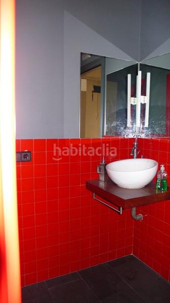 Foto abf3aefb-156c-47a5-bae5-43555c3b1fbb. Local comercial  a pie de calle en Vigo