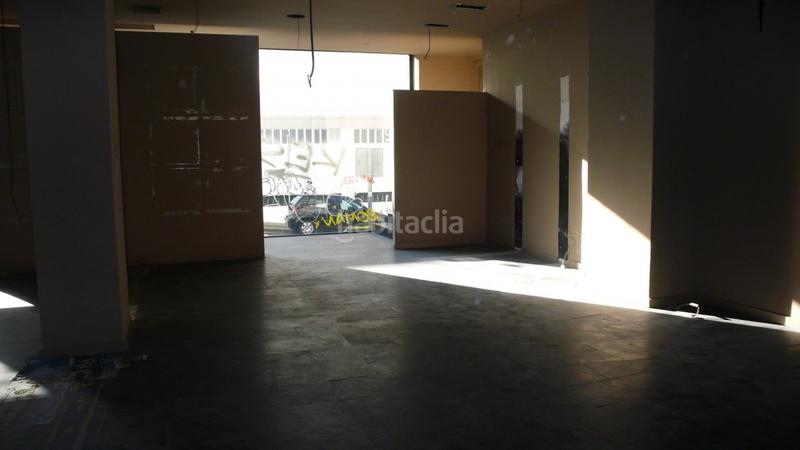 Foto c5c1c19f-9a3e-4ed3-b311-08215877ed6a. Local comercial  a pie de calle en Vigo