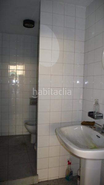 Foto dea62d95-d0ba-48b9-b844-195c4f1aa7d5. Local comercial  a pie de calle en Vigo