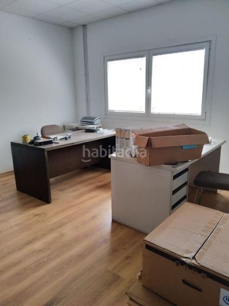 Foto ea137255-1255-43a5-b99a-c1fd71d23abc. Local comercial a Teis Vigo