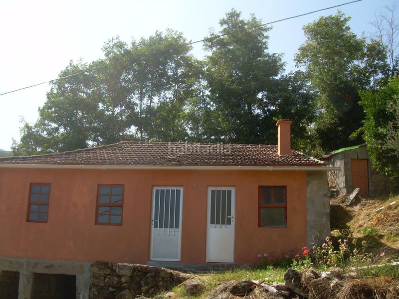 Foto 80a7ddae-08d4-43dc-9d8b-f0e7742e2137. Casa  para reformar en Arbo