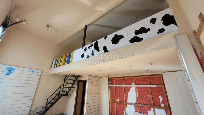Foto 786555c8-8188-419b-a9ce-a9a72411a7d2. Local comercial a A Salgueira - O Castaño Vigo