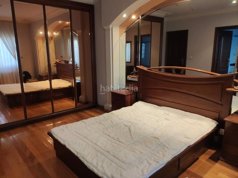 Foto 2a16cf58-995a-43a4-8fd4-38a5a06f663b. Chalet  6 dormitorios en Vilanova de Arousa