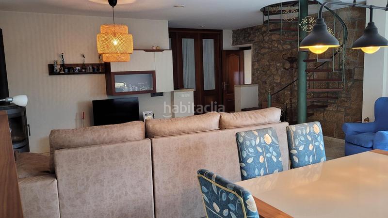 Foto 9c9f0edd-e1cd-40ce-8d81-65ef88b5ae0d. Chalet  6 dormitorios en Vilanova de Arousa