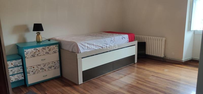 Foto d453265a-7169-4539-b6bf-3d3f46781cc4. Chalet  6 dormitorios en Vilanova de Arousa