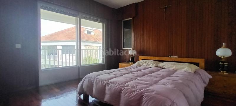 Foto 70e34074-1e58-40b0-b967-eeb765f346db. Chalet  5 dormitorios en O Castro Vigo