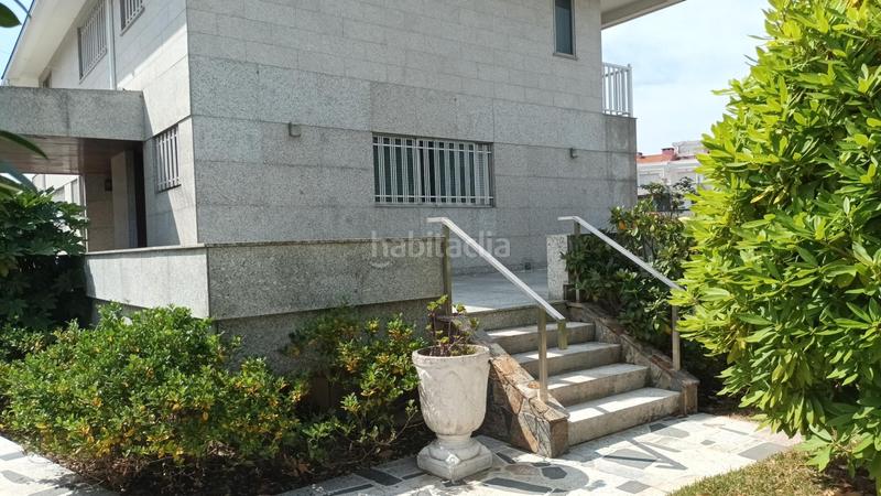 Foto d5ae1832-ad47-440b-900c-23411412d8c0. Chalet  5 dormitorios en O Castro Vigo