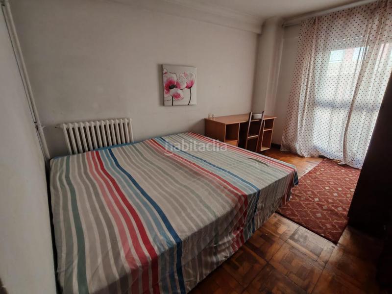 Foto 86b41a4b-480c-4452-89de-bccb20406eb6. Location appartement avec chauffage parking dans Berbés - Peritos Vigo