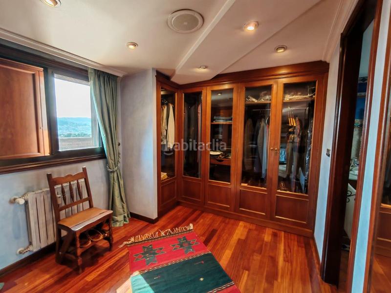 Foto 4b39e0f4-0349-4567-b26c-facdc1a31f60. Dúplex ático duplex en calle zamora en O Castro Vigo