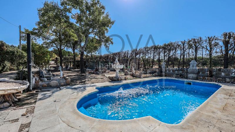 Foto 6be7bc16-835b-4849-90ea-731e2a048e95. Chalet casa unifamiliar con piscina en Talamanca de Jarama