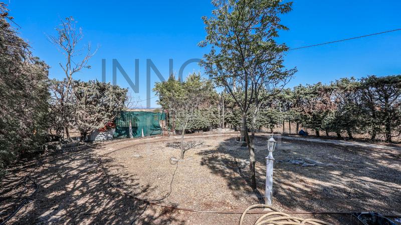 Foto df8c768d-b27f-4ef4-8cbd-3dba4bcf4e75. Chalet casa unifamiliar con piscina en Talamanca de Jarama