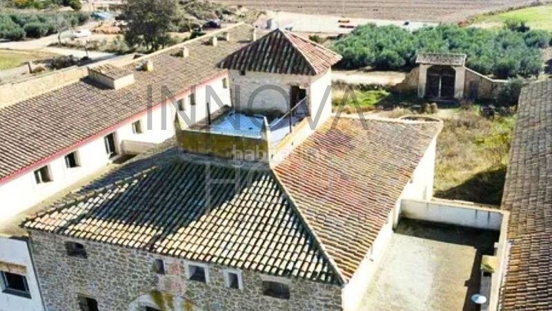 Foto ed6b02ae-224a-46a4-b5d9-a7ecf6626238. Masia a Sucs Lleida