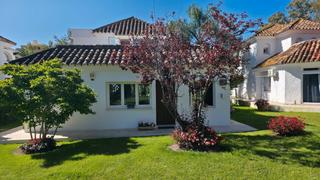 Casa  Urbanización sitio de calahonda 7. Una propiedad con gran potencial, ideal para familias que buscan