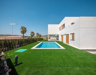 Xalet a Algorfa. Villa obra nueva en la finca golf