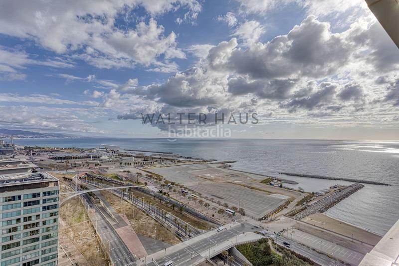 Foto 3eb9856b-ba6b-49cf-ba10-d244cbda5c7f. Location attique avec parking piscine dans Diagonal Mar i el Front Marítim del Poblenou Barcelona