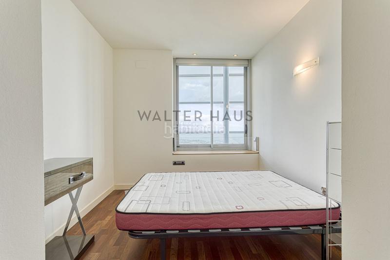 Foto c1d2fc78-5815-47a3-aa75-fde3a27177d7. Location attique avec parking piscine dans Diagonal Mar i el Front Marítim del Poblenou Barcelona