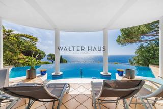 Xalet  Avinguda tortuga. Casa espectacular en primera línea con vistas únicas al mar, llo