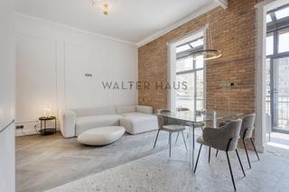 Appartement  Gran via de les corts catalanes. Piso modernista reformado en sant antoni, barcelona