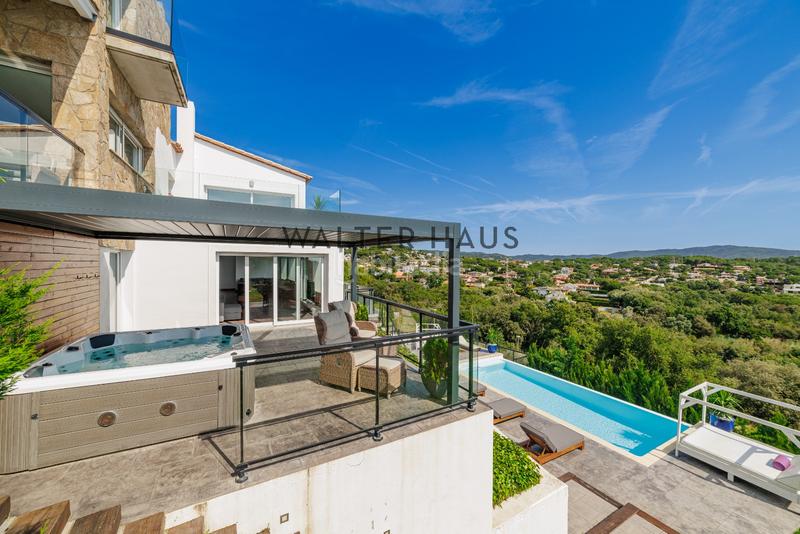 Foto 9c457810-fc50-4e97-8cfc-1677da211c71. Xalet amb calefacció aparcament piscina a Cabanyes-Mas Ambrós-Mas Pallí Calonge