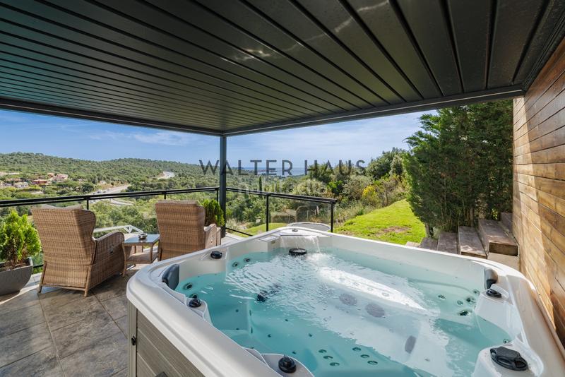 Foto f7ec5e13-9db5-4179-aef5-a6997c8cea0e. Xalet amb calefacció aparcament piscina a Cabanyes-Mas Ambrós-Mas Pallí Calonge