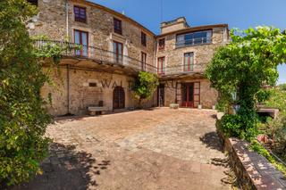 Masia  Carrer de dalt. Casa espectacular en sant martí vell, girona