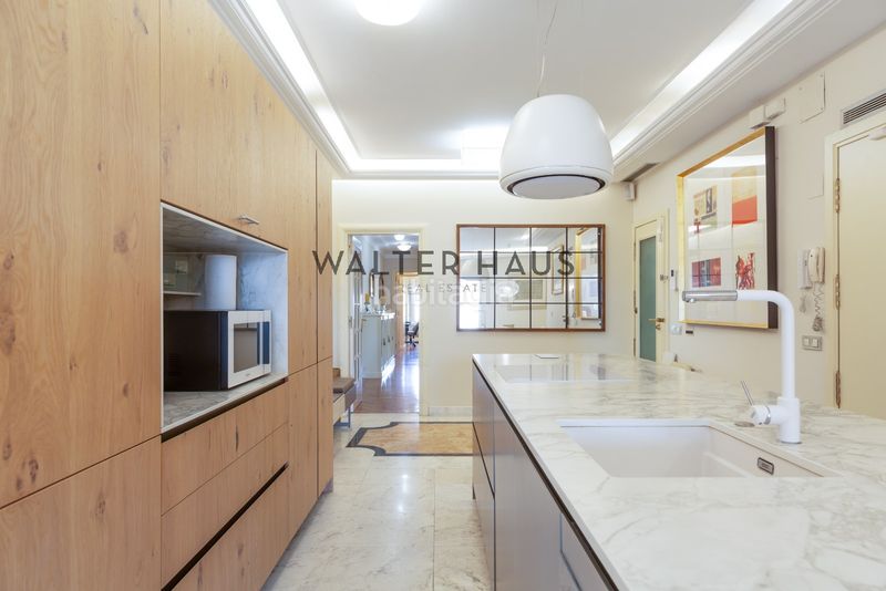 Foto 4b2fbb3f-edea-4037-8536-174acc433d50. Pis amb calefacció a Dreta de l´Eixample Barcelona