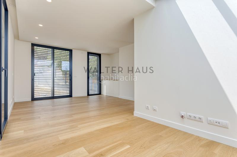 Foto 00da8d8c-42d9-461a-afdd-2f9921399e17. Chalet con riscaldamento parcheggio piscina in Sarrià Barcelona