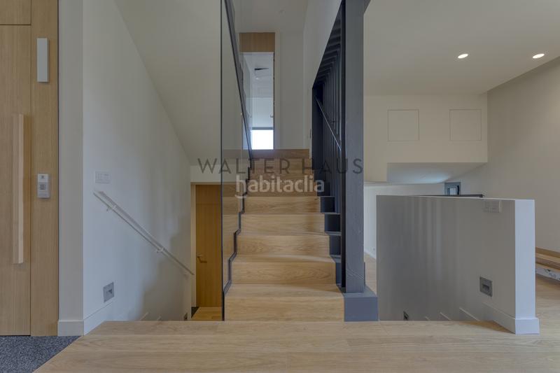 Foto 593bdd8e-a968-4da6-bfb4-552140574c77. Chalet con riscaldamento parcheggio piscina in Sarrià Barcelona