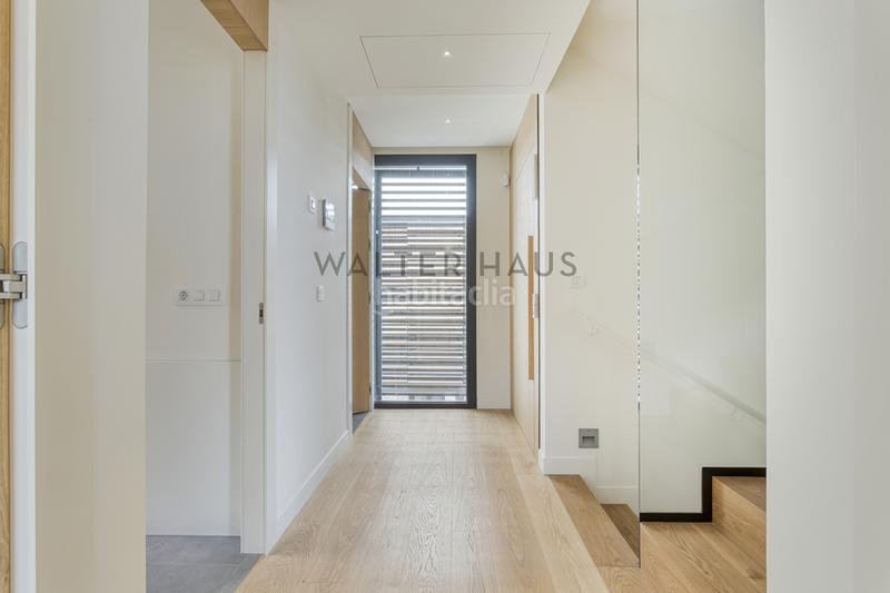 Foto 9c737af0-ec62-4084-b47c-f6d4a4e1a1bf. Chalet con riscaldamento parcheggio piscina in Sarrià Barcelona