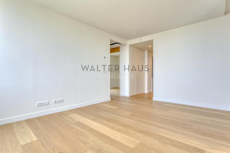 Foto e9951260-8222-4fb9-8bd1-bb03ddac20a5. Chalet con riscaldamento parcheggio piscina in Sarrià Barcelona