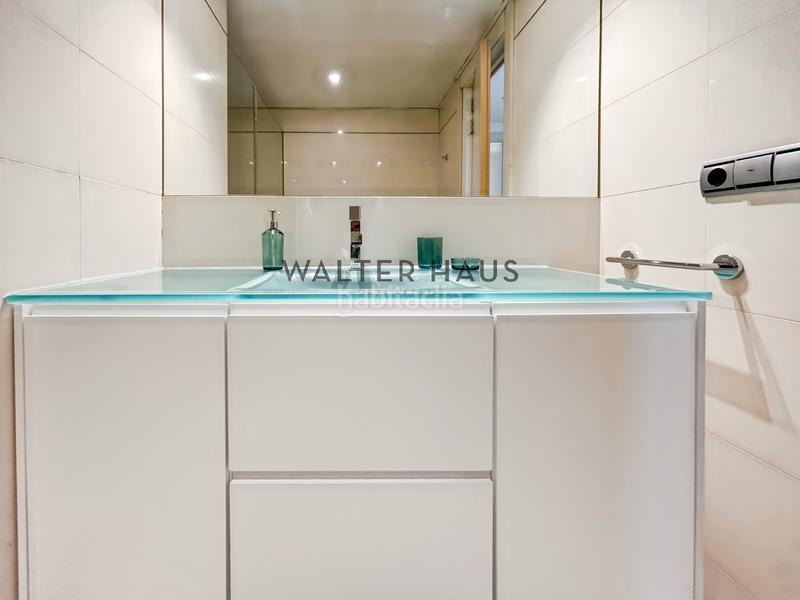 Foto 14a1d83e-6df7-4fd1-85e1-89963b628e46. Alquiler piso en passeig de garcia fària 81 piso de lujo en alquiler en illa del mar, en Barcelona