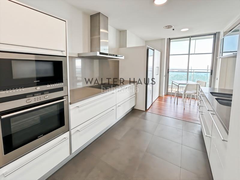 Foto 6a39c219-8cab-44a4-92ec-67cd806d9e00. Alquiler piso en passeig de garcia fària 81 piso de lujo en alquiler en illa del mar, en Barcelona