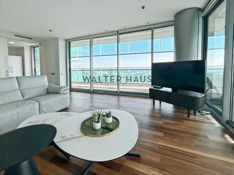 Foto 6b2155a2-ca40-4d4f-9be5-9ed968aa0d27. Alquiler piso en passeig de garcia fària 81 piso de lujo en alquiler en illa del mar, en Barcelona