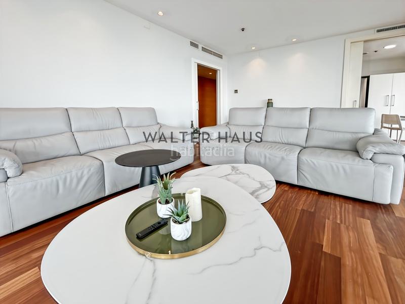 Foto 78deb267-df0b-4038-8ec8-108441d653c0. Alquiler piso en passeig de garcia fària 81 piso de lujo en alquiler en illa del mar, en Barcelona