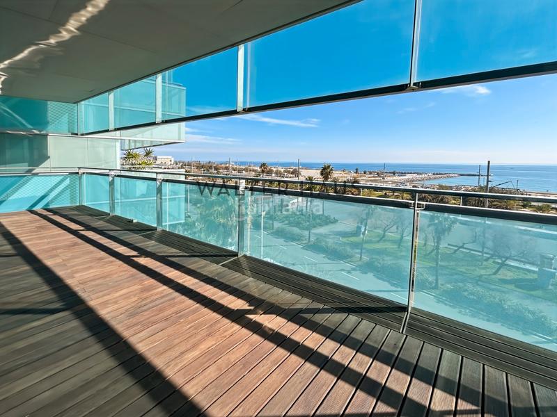 Foto dc17b110-76fe-4bd3-b45b-9f888fa5f168. Alquiler piso en passeig de garcia fària 81 piso de lujo en alquiler en illa del mar, en Barcelona