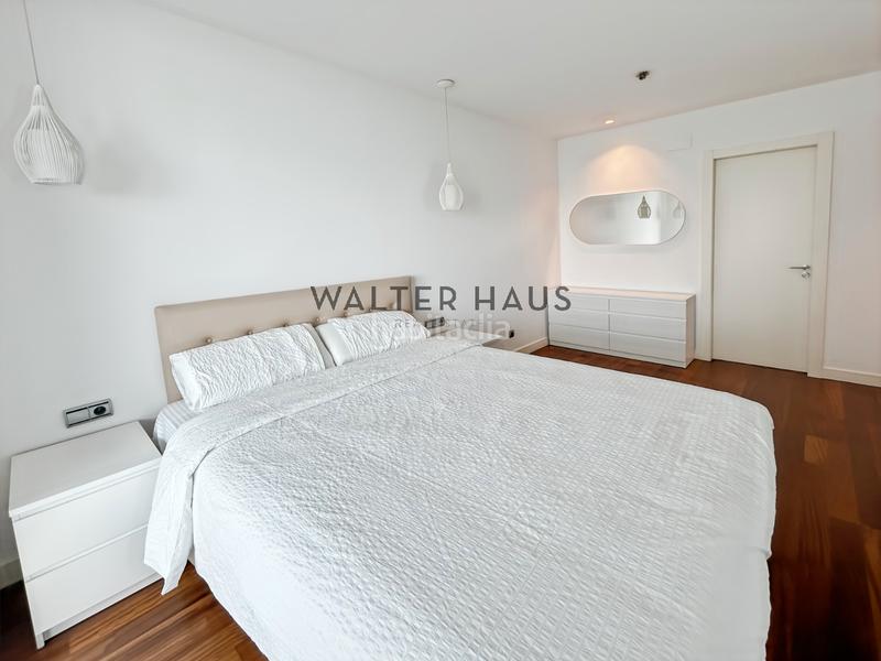 Foto f1e08ff8-09b5-4c7e-b5ec-f71571806125. Alquiler piso en passeig de garcia fària 81 piso de lujo en alquiler en illa del mar, en Barcelona