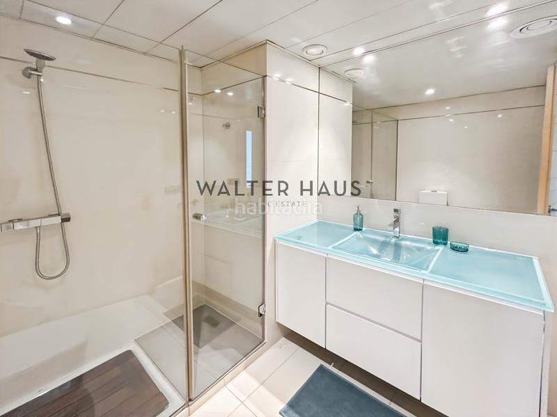 Foto f37e9615-544f-4b11-bdbb-98078b8bc931. Alquiler piso en passeig de garcia fària 81 piso de lujo en alquiler en illa del mar, en Barcelona