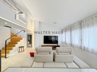 Location Duplex  Carrer de natzaret. Dúplex con piscina comunitaria en alquiler en horta, barcelona