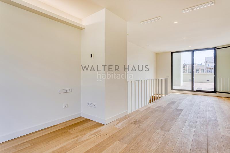 Foto 6b2017d7-9324-42fa-b0eb-8339c84c96a0. Àtic amb calefacció a Dreta de l´Eixample Barcelona